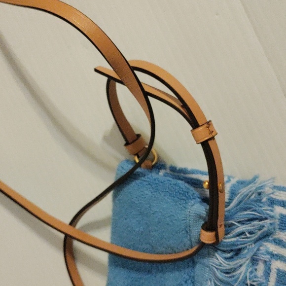 Tory Burch Towel Phone Blue  Crossbody - Picture 6 of 9